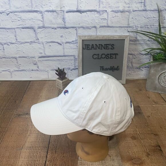 Champion white strap back hat - Picture 4 of 6